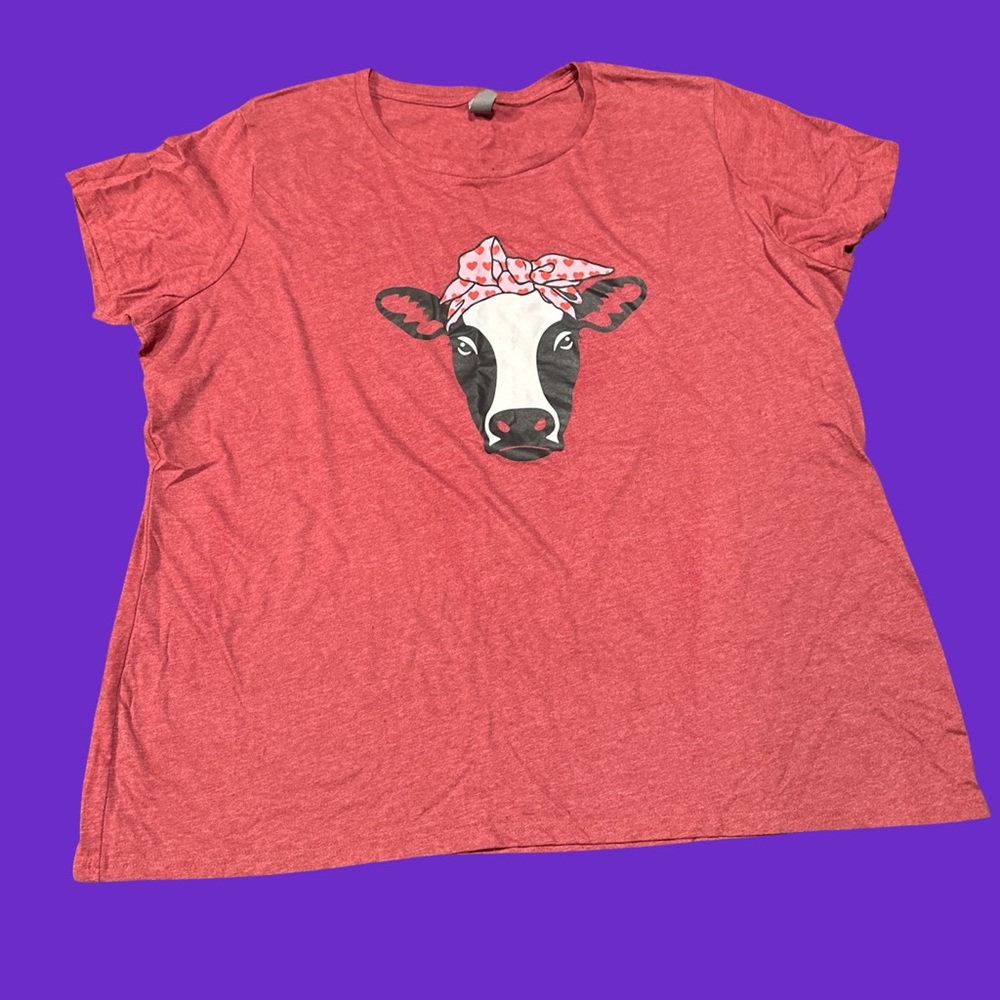 Super cute red cow t-shirt size 3X